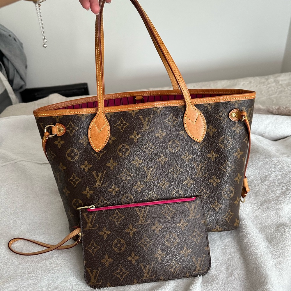 Louis Vuitton Monogram Neverfull PM Tote